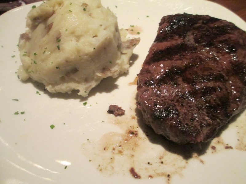 Outback Steak and Garlic Mashed Potatoes
