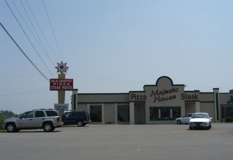 Majestic Pizza and Steak House Benton Ky