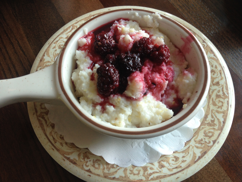 Blackberry Grits from Another Broken Egg in Owensboro