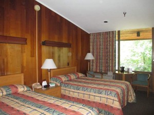 Rough River Dam State Resort Park Lodge Room
