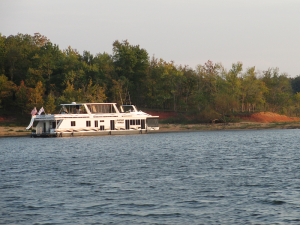Houseboat on Rough River Lake