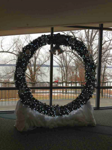 Kentucky Dam Village State Resort Park Christmas Wreath